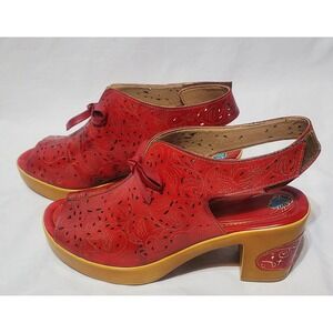 Sofia Red‎ Floral Perforated Genuine Leather Sandal Women's Size 8